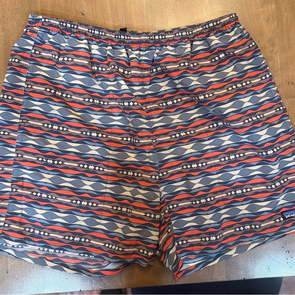 Patagonia Multicolor Wave Pattern Shorts